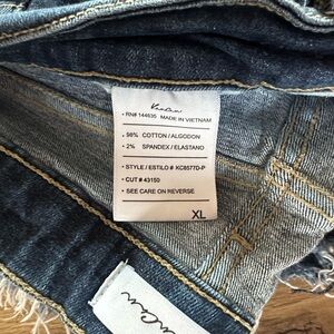 KanCan Dark Blue Button-Fly Jeans